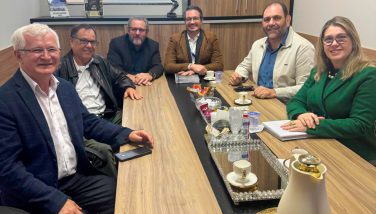 Uningá firma parceria com Itaipu Binacional e Sustentec para participação no ‘Projeto Plantas Medicinais’